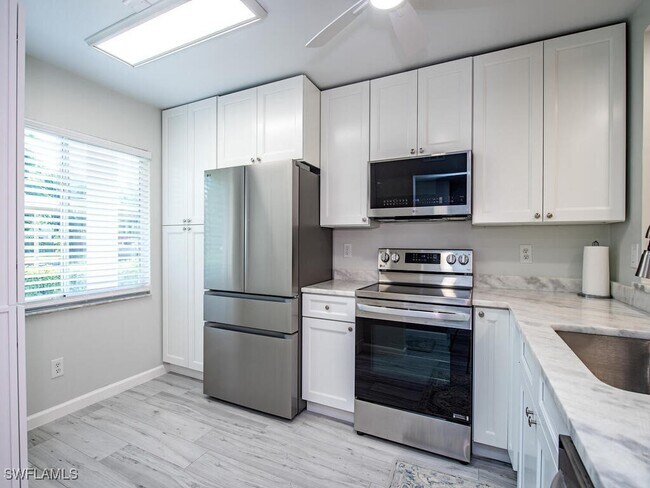 Photo - 4556 Andover Way Unit E104