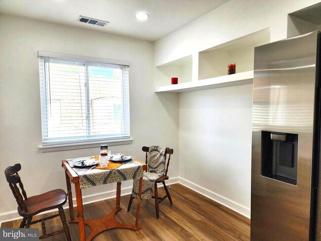 Building Photo - 3815 Monte Vista Pl Unit 98E