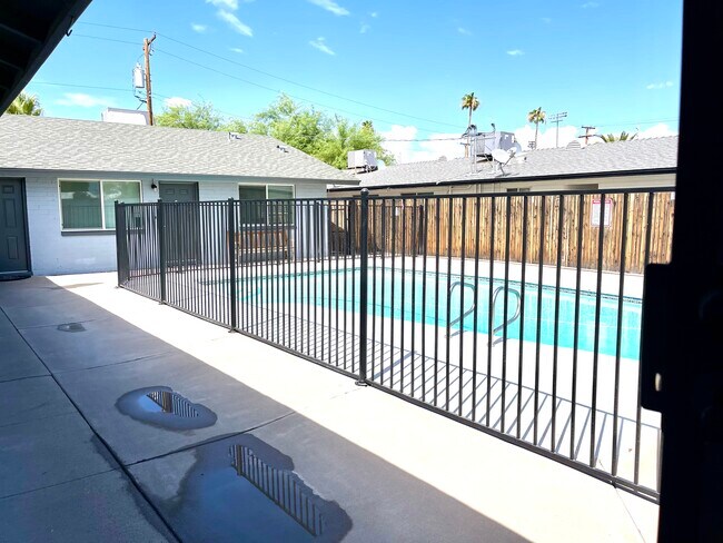 Cool pool - 42 W 6th Pl