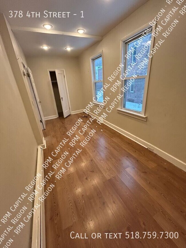 Photo - 378 4th St Unidad 1