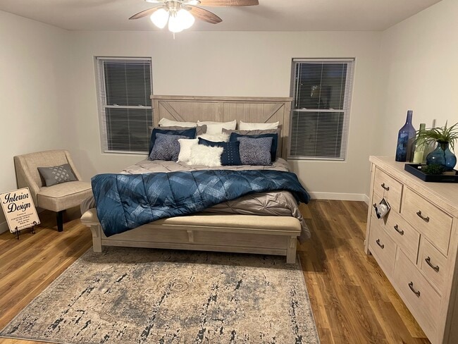 Photo - 1895 Maple Tree Ln