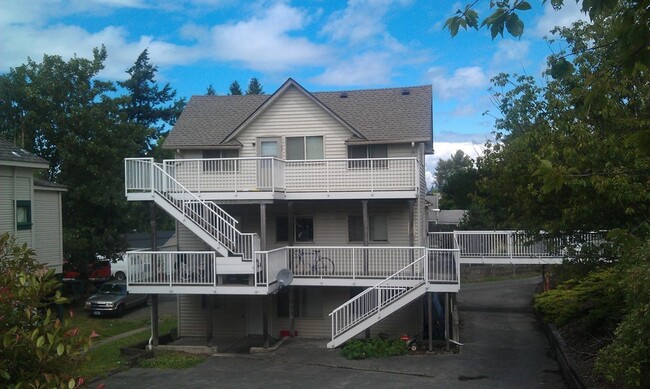 Building Photo - 1507 Franklin St Unit #3