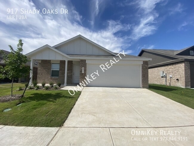 Building Photo - 917 Shady Oaks Dr