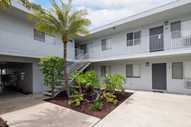 Photo - Palm Estates Apartments