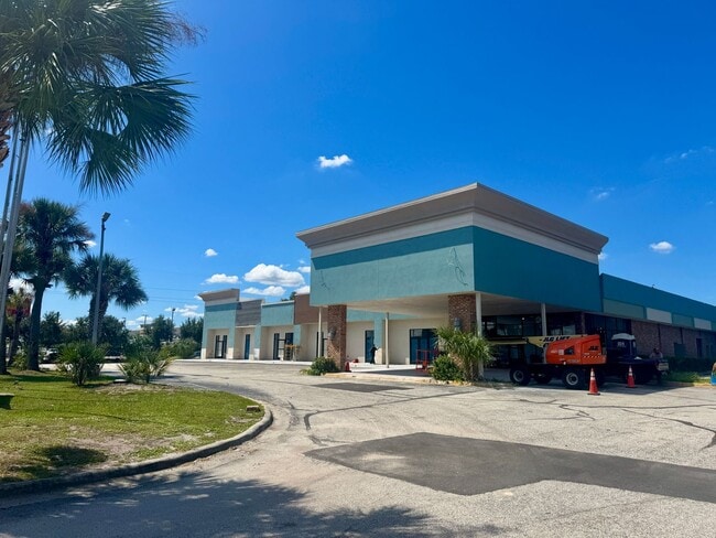 Building Photo - Best Deal in the Area! Newly renovated stu... Unit 1080 Rental