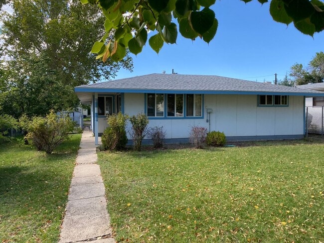 Building Photo - Cozy 4-Bedroom, 2-Bath Home Near CMU!