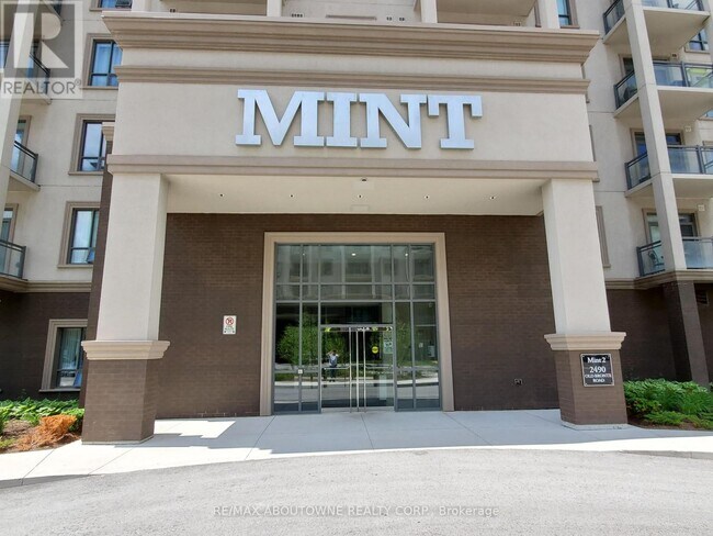 Photo - 2490 Old Bronte Rd Unit 205
