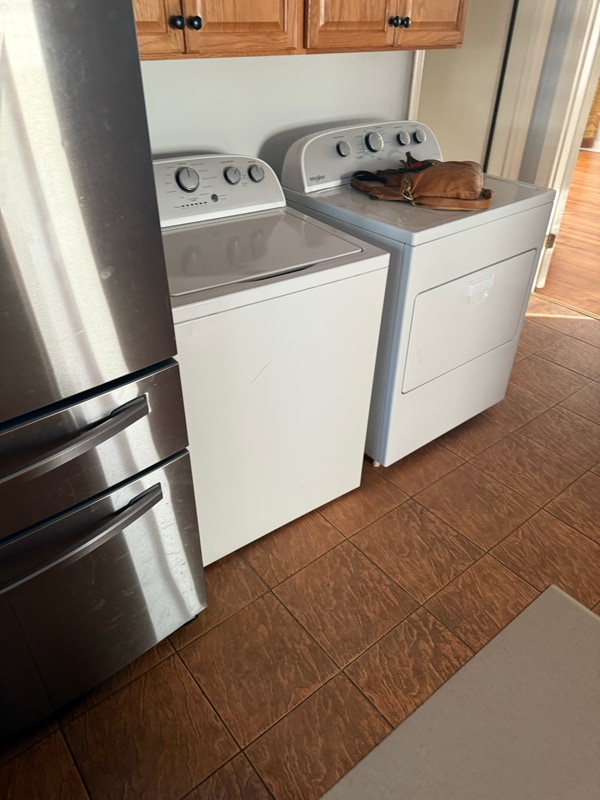 Photo - 3896 Park Ave