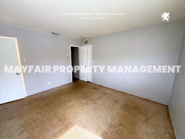 40 NW 32nd Ave
