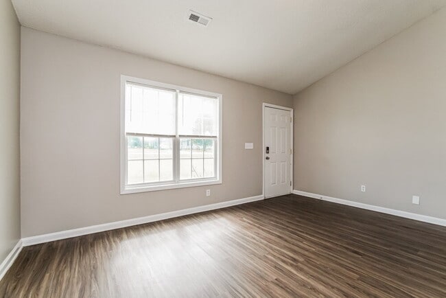 Photo - 357 Ogburn Rd