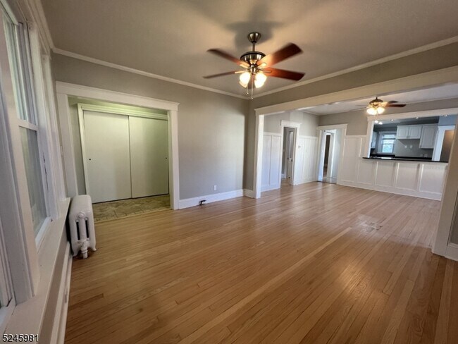 Photo - 2 Midland Ave