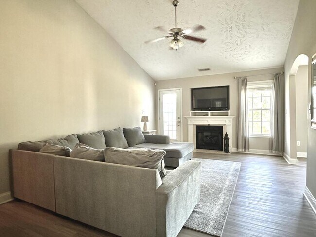 Photo - 591 Copper Creek Dr