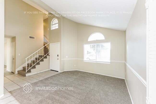 Photo - 7839 Strathmore Rd