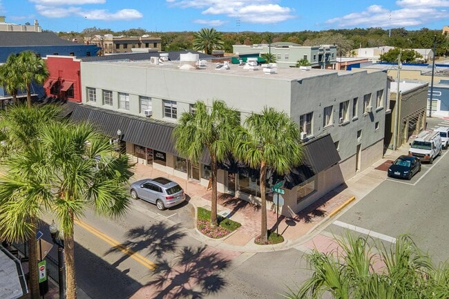 Building Photo - 206 W Main St Unit 206 W Main Street Apartments