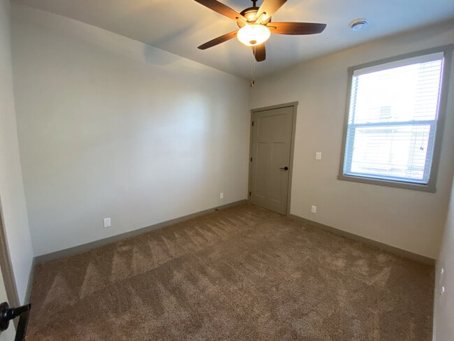 Plano de planta 1A - The Heights at Lincoln Swing Apartamentos