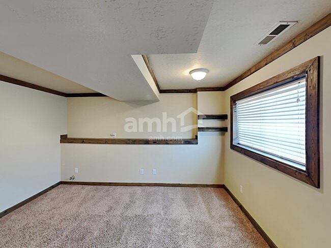 Photo - 4151 W 5400 S