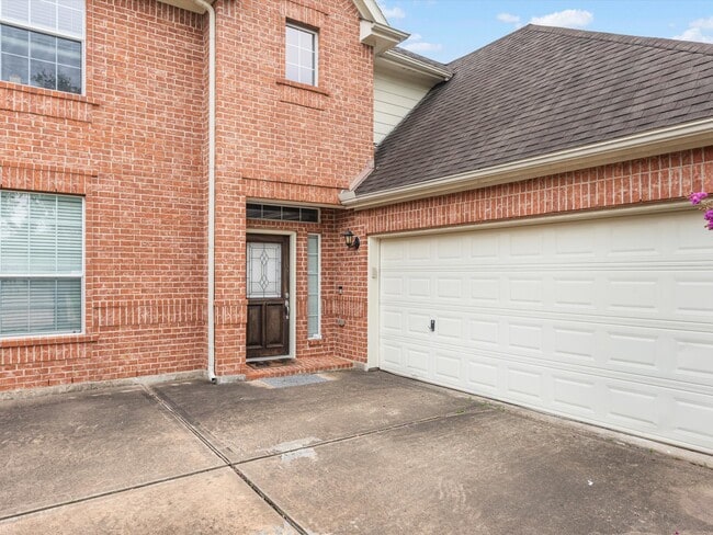 Photo - 2507 Stonebury Ln