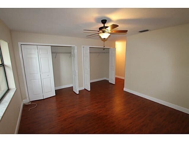 Photo - 140 SE 12th Ave