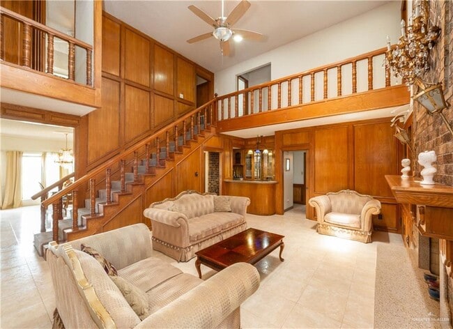 Photo - 36 Neuhaus Dr