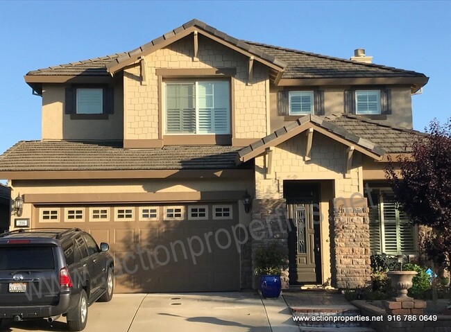 Beautiful Roseville, 5 Bed, 3 Bath, 2 Car,... - Beautiful Roseville, 5 Bed, 3 Bath, 2 Car,... House