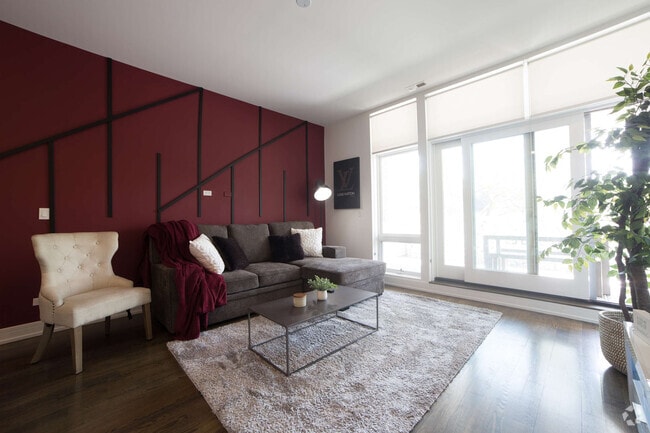 Building Photo - 2048 W Chicago Ave Unit ID1244904P Rental