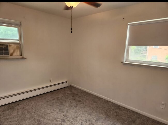 Photo - 3219 Benjamin Ave Unit 11