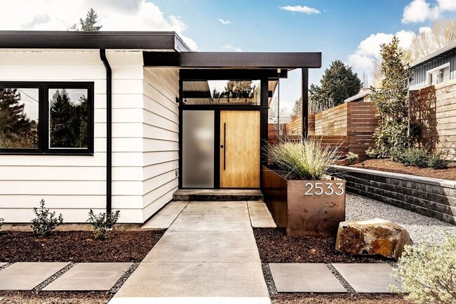 Building Photo - 1955 Mid-Century Modern extensively design... Rental