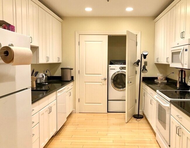 Photo - 163 Chestnut Hill Ave Unit PH1