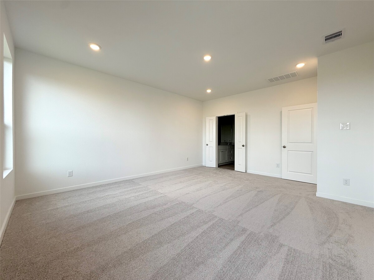 Photo - 31906 Blossom Ln