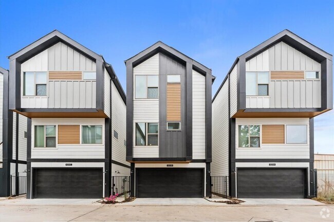 Building Photo - 820 Curtin St Rental