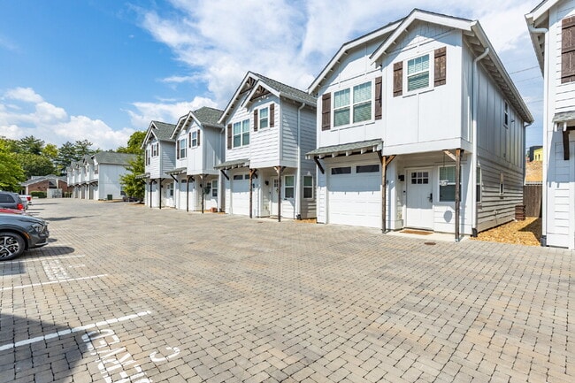Photo - Convenient Nashville Rental Near Percy Pri... Unit #8