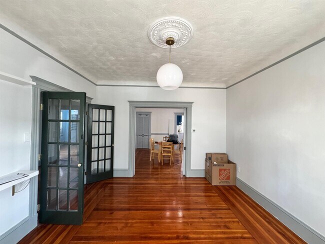 Photo - 27 Gilman Ter Unit 2