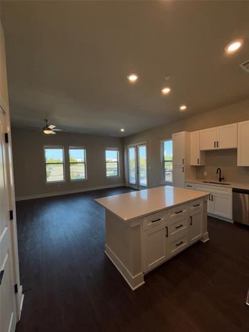 Building Photo - 111 Town Pl Unit 2360 Rental