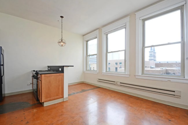 Photo - 488 Wabasha St N Unit 507
