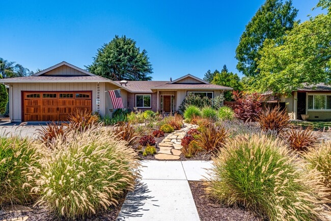 Photo - 113 Sherwood Dr