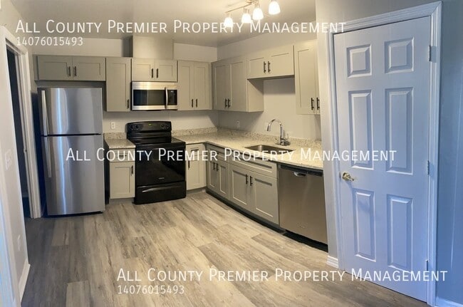 Photo - 1215 Ravida Cir