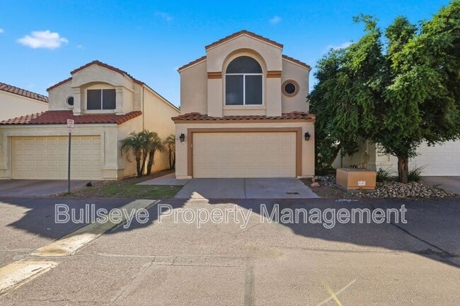 Photo - 2333 E Gelding Dr