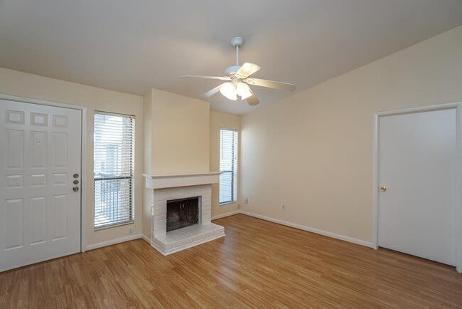 Photo - 2110 Wilcrest Dr Unit True