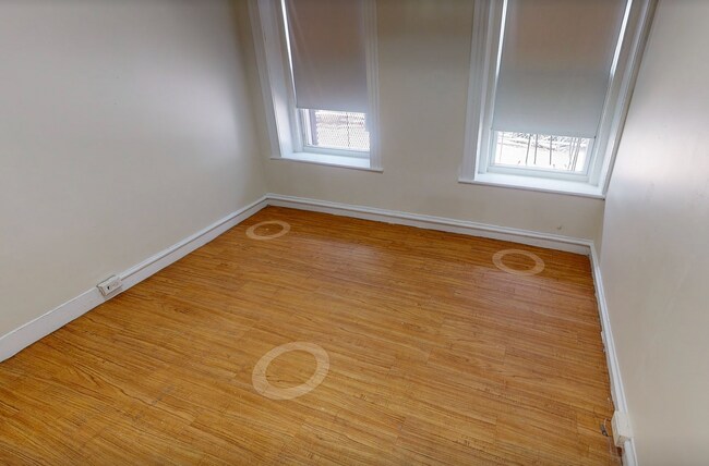 Photo - 1193 Boylston St