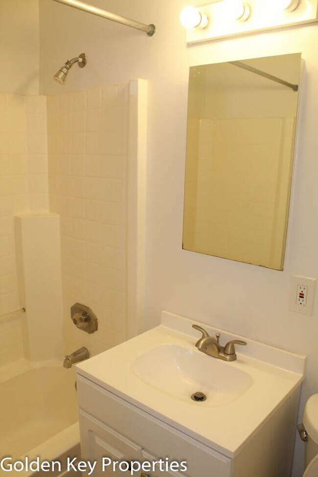 Photo - 1563 - 2733 Madison Street Unit 2733 Madison Street #A