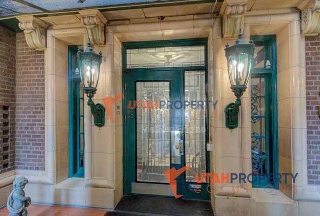 Photo - 29 S State St Unit 313
