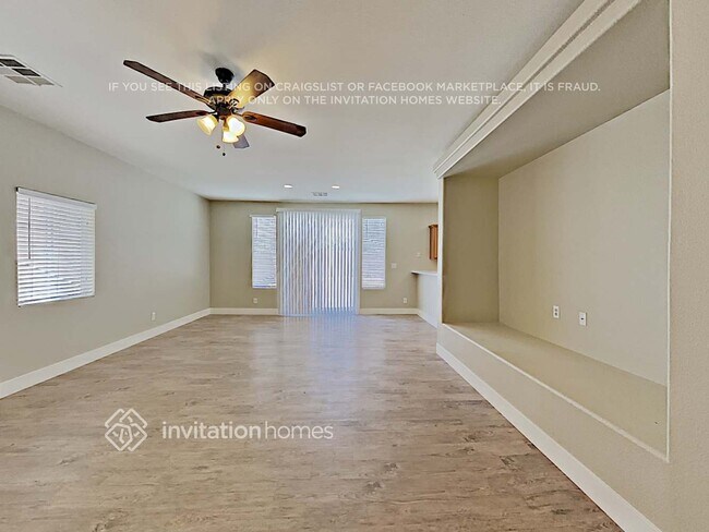 Photo - 6933 Water Pipit St