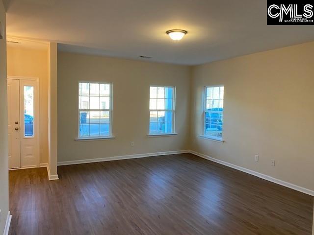 Photo - 1323 Tamarind Ln