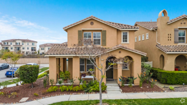 Building Photo - 1224 Los Olivos Street Rental