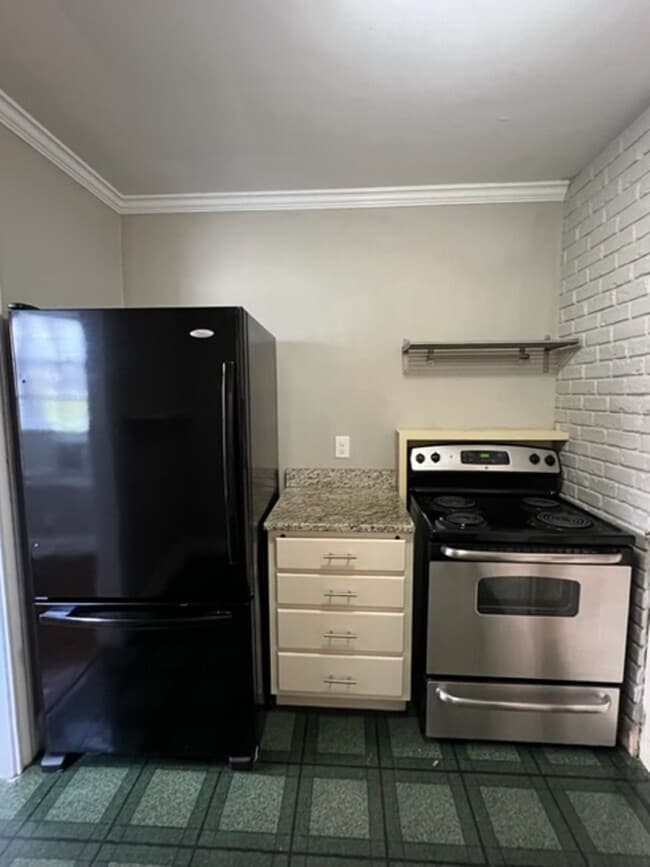 Photo - Location - Location - 2 story Duplex - Move In Ready !! This 2-bedroom - 1 Full Bath home is conv... Unit B