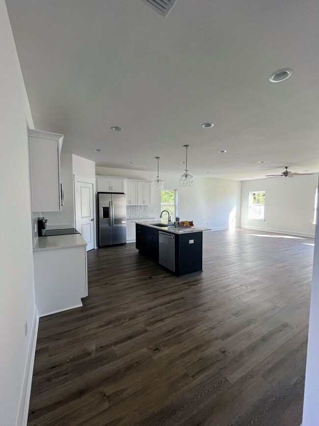 Beautiful NEW CONSTRUCTION 3-bedroom 2 bat... - Beautiful NEW CONSTRUCTION 3-bedroom 2 bat... House