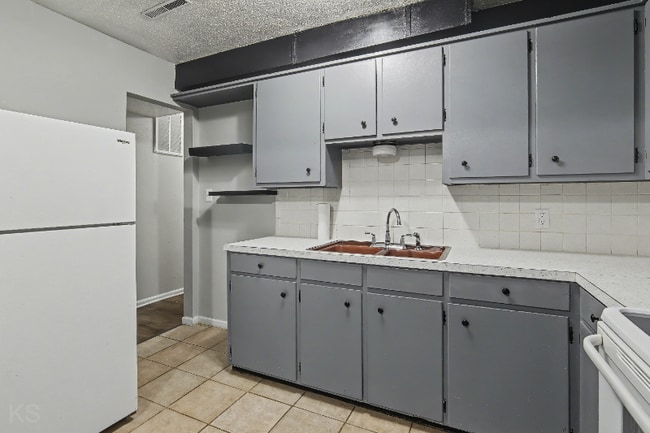 Photo - 600 S Missouri Ave Unit 2