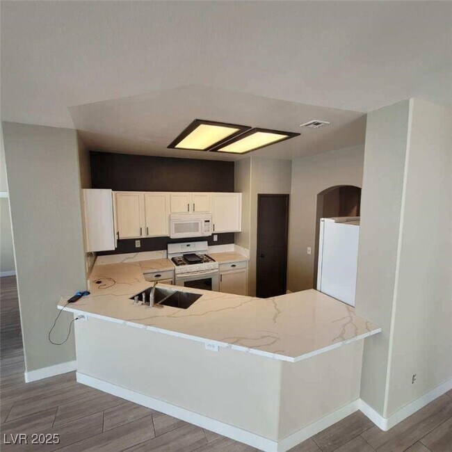 Photo - 7828 Sungrove Ct