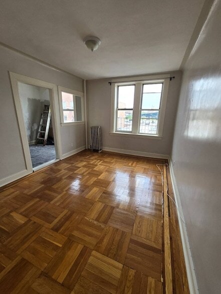Building Photo - 39-26 62nd St Rental