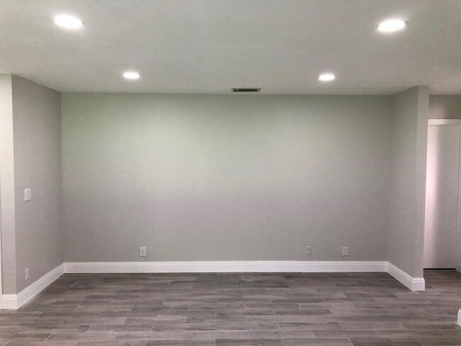 Photo - 11180 SW 17th Manor